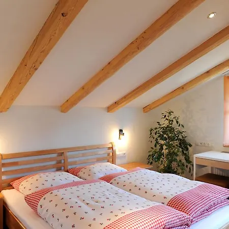 Haus Sieberer Apartament Brixen im Thale